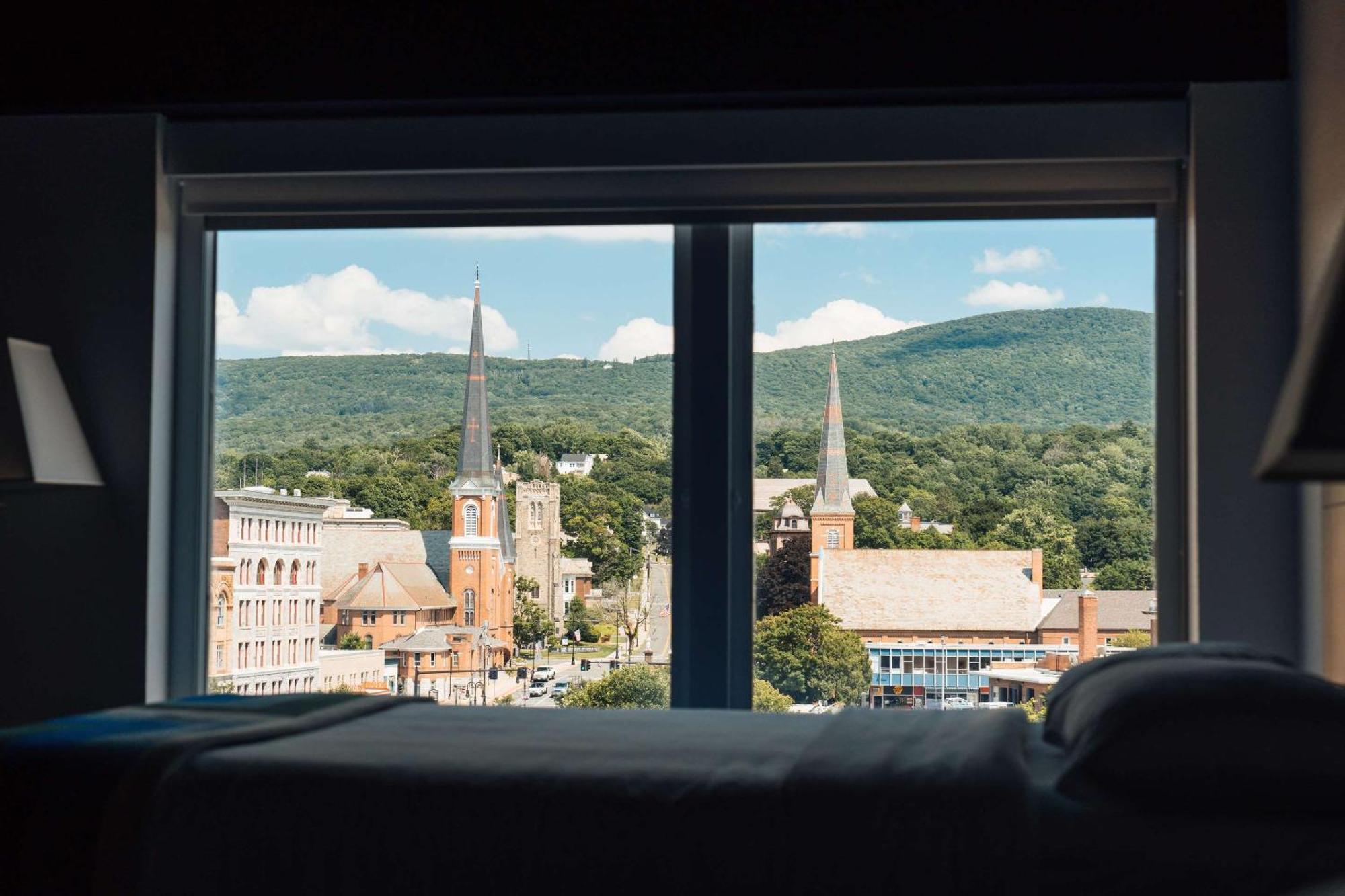 Hotel Downstreet, Ascend Hotel Collection North Adams Dış mekan fotoğraf